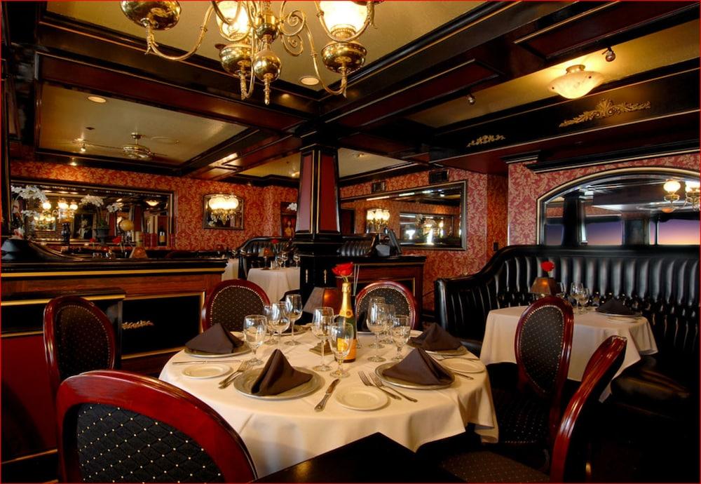 Doryman'S Oceanfront Inn Newport Beach Bagian luar foto